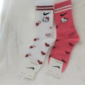 Nike (2 pairs)Hello Kitty Heart Print Socks in Pink and White Women size 7-9.5